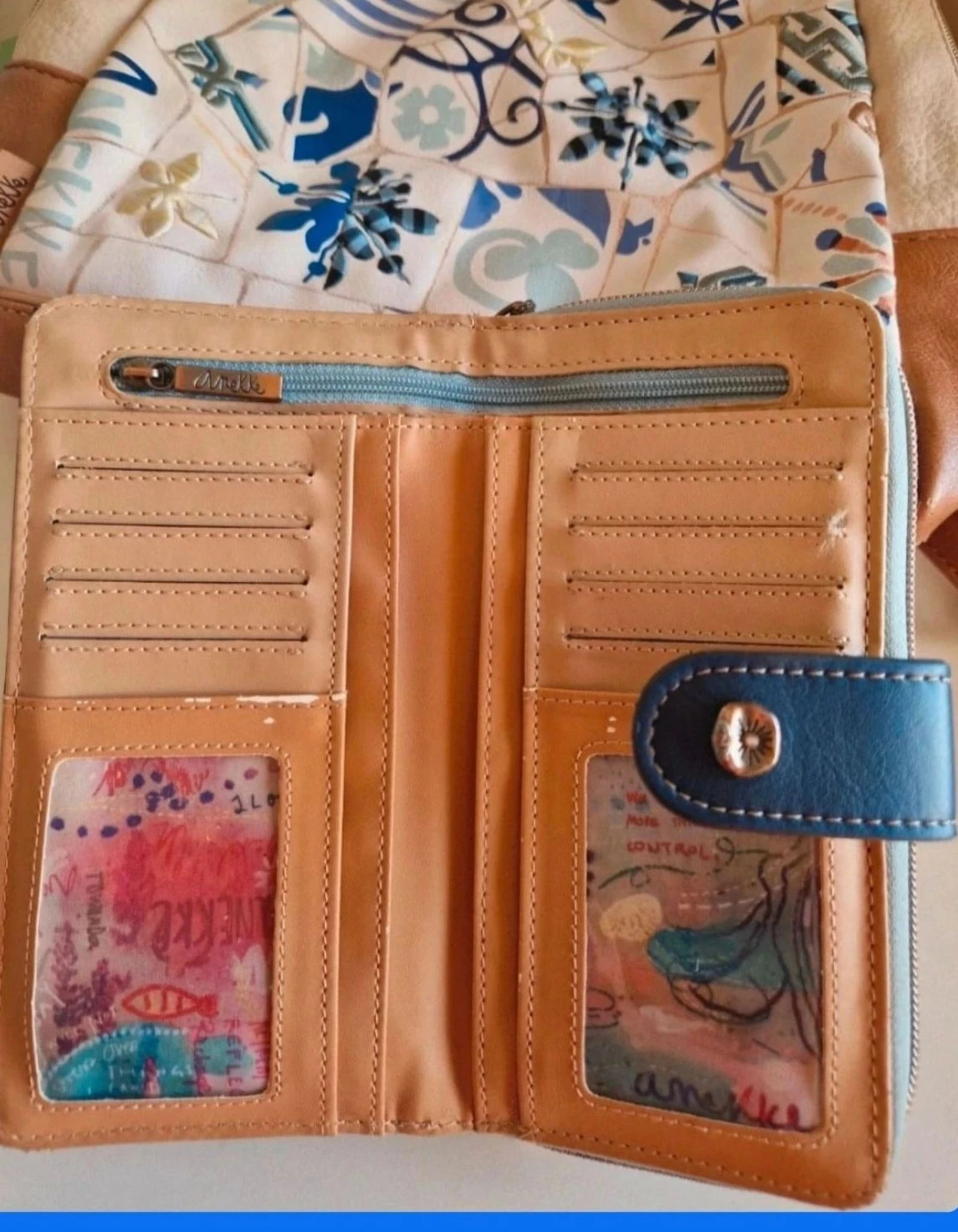 🌟 Conjunto Anekke Mediterranean Sunrise – Mochila + Cartera 🌟 – photo 13